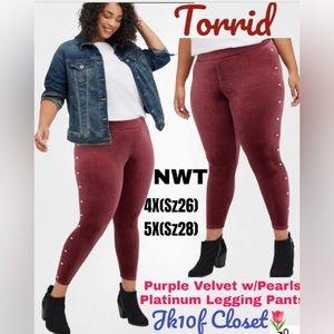 🌹NWT Torrid 4X or 5X PEARL TRIM VELVET LEGGING PANTS